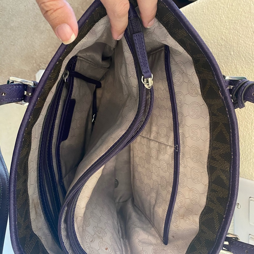 Brown Michael Kors-purple shoulder straps & trim. - Picture 3 of 4